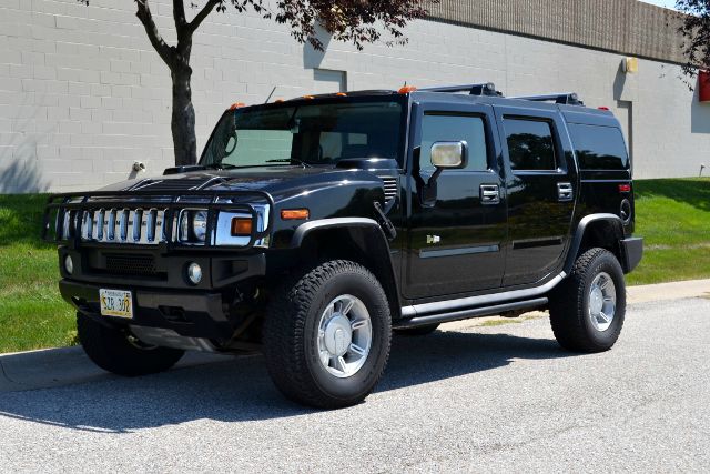 2003 Hummer H2 Scion XB