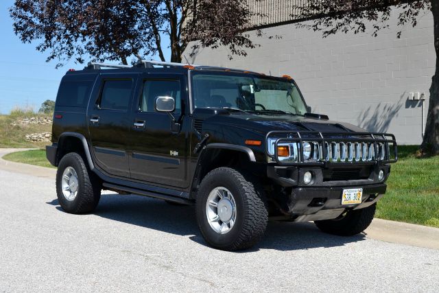 2003 Hummer H2 Scion XB