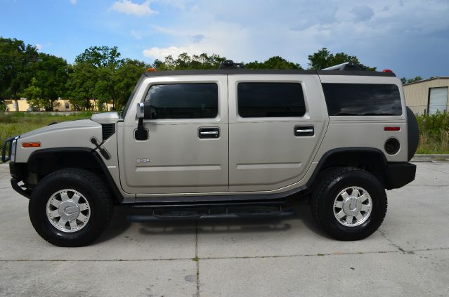 2003 Hummer H2 Scion XB