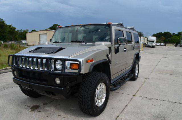 2003 Hummer H2 Scion XB
