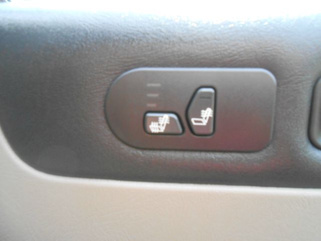 2003 Hummer H2 Scion XB