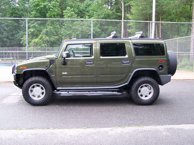 2003 Hummer H2 SLT 25