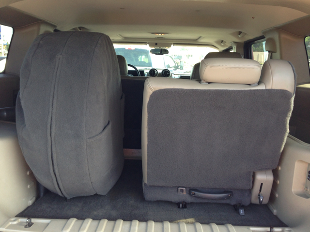 2003 Hummer H2 Scion XB