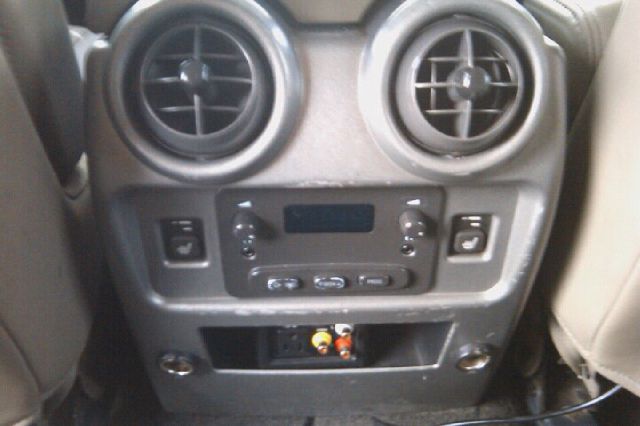 2003 Hummer H2 Scion XB