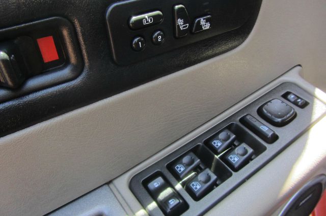 2003 Hummer H2 Scion XB