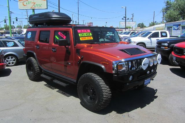 2003 Hummer H2 Scion XB