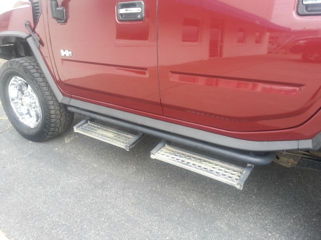 2003 Hummer H2 Scion XB