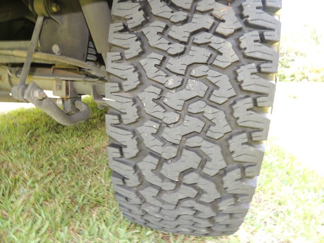 2003 Hummer H2 Unknown