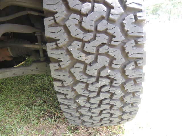 2003 Hummer H2 Unknown