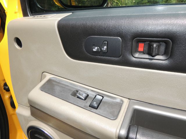 2003 Hummer H2 Unknown