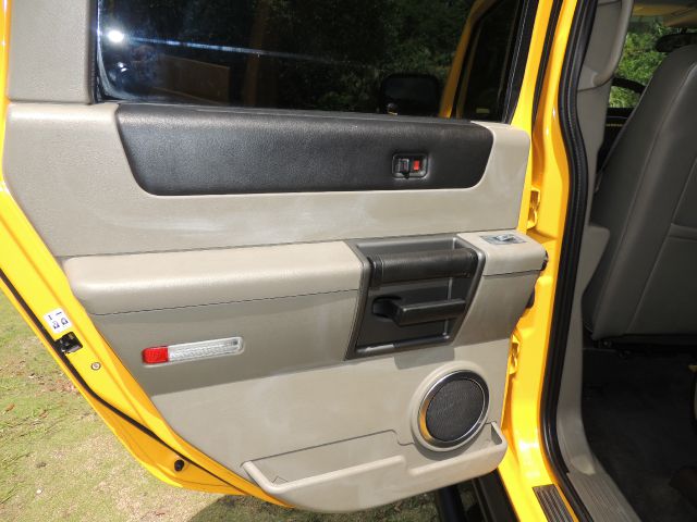 2003 Hummer H2 Unknown