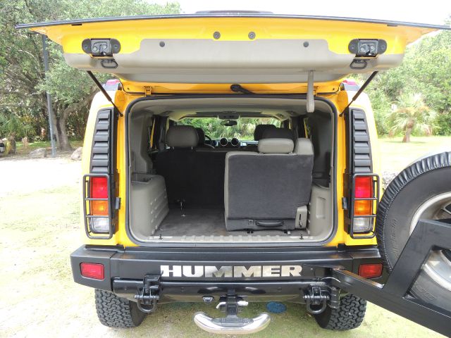 2003 Hummer H2 Unknown