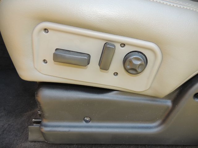 2003 Hummer H2 Unknown