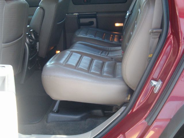 2004 Hummer H2 Scion XB