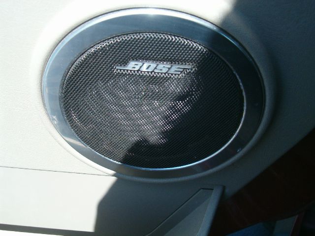 2004 Hummer H2 Scion XB