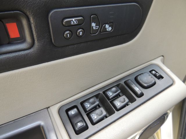 2004 Hummer H2 Unknown