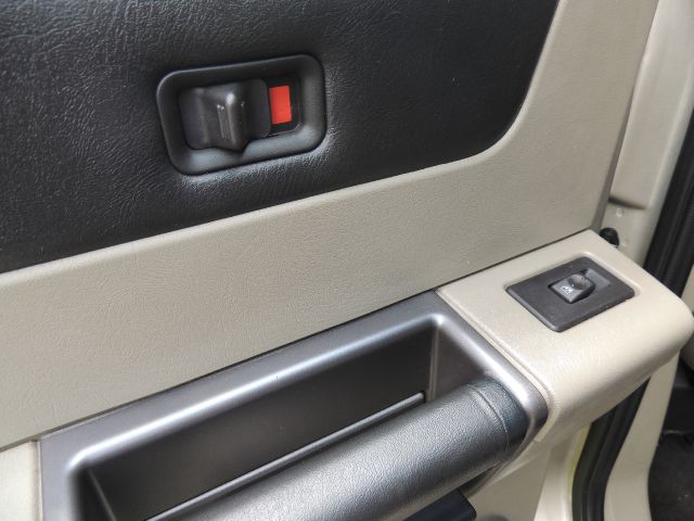 2004 Hummer H2 Unknown