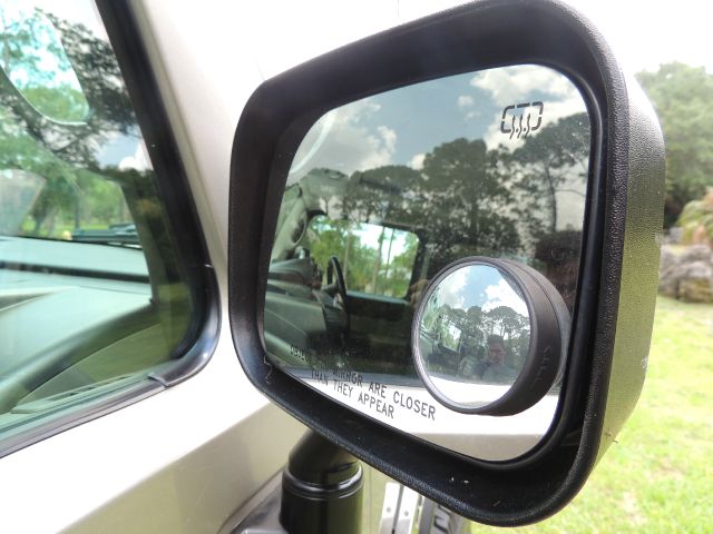 2004 Hummer H2 Unknown