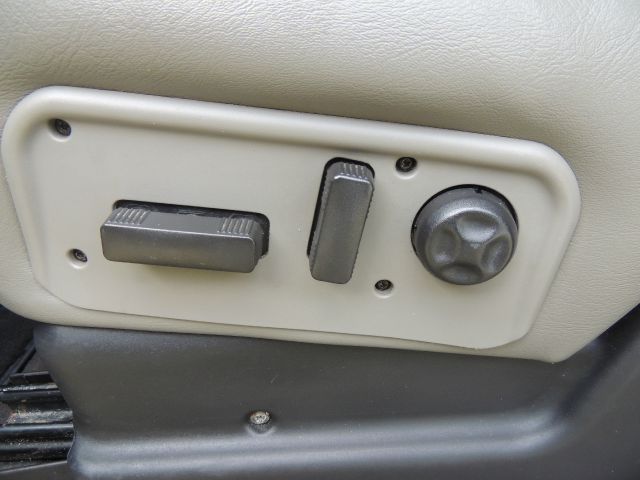 2004 Hummer H2 Unknown