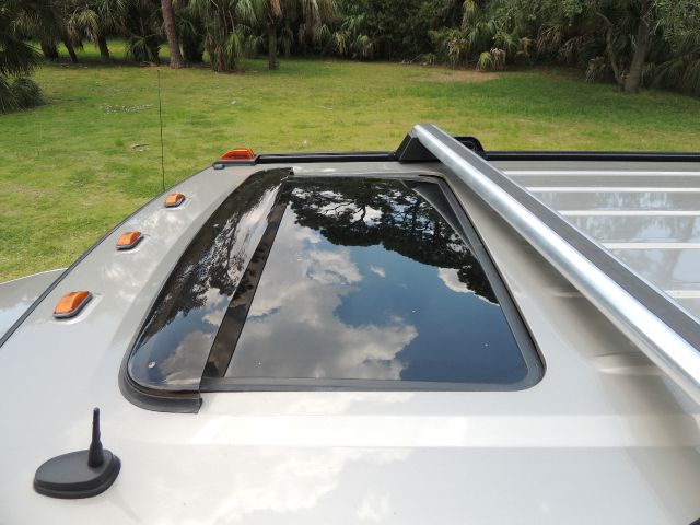 2004 Hummer H2 Unknown