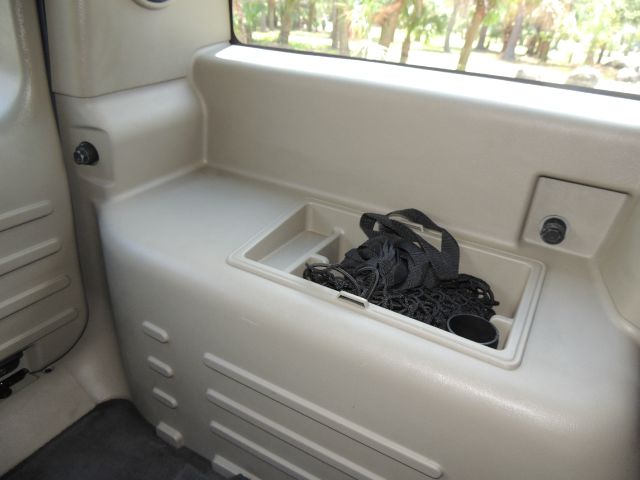 2004 Hummer H2 Unknown