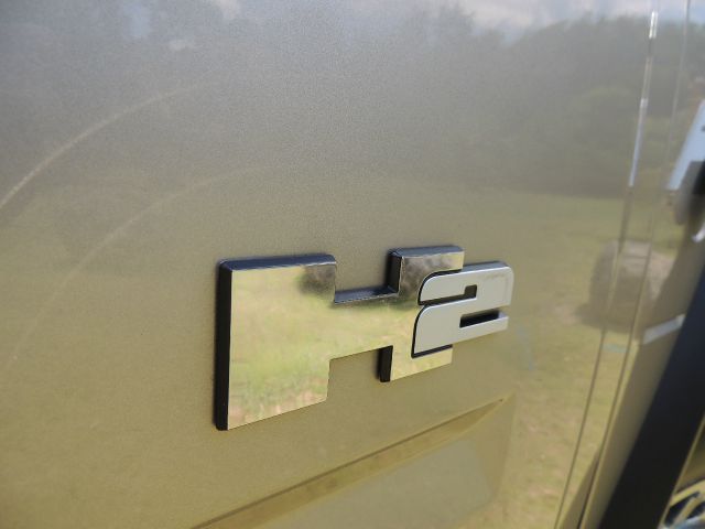 2004 Hummer H2 Unknown