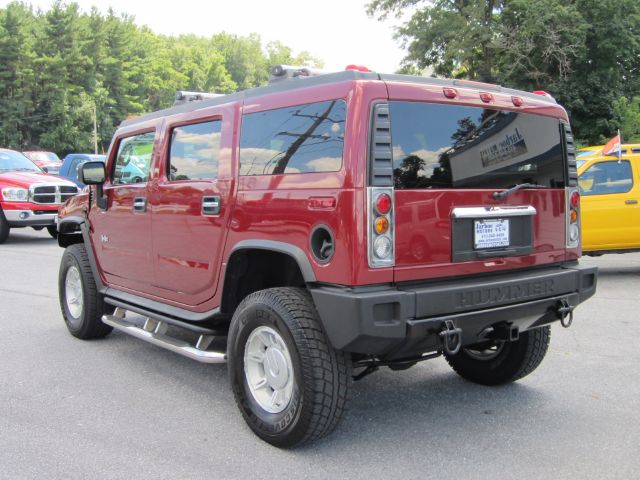 2004 Hummer H2 Scion XB
