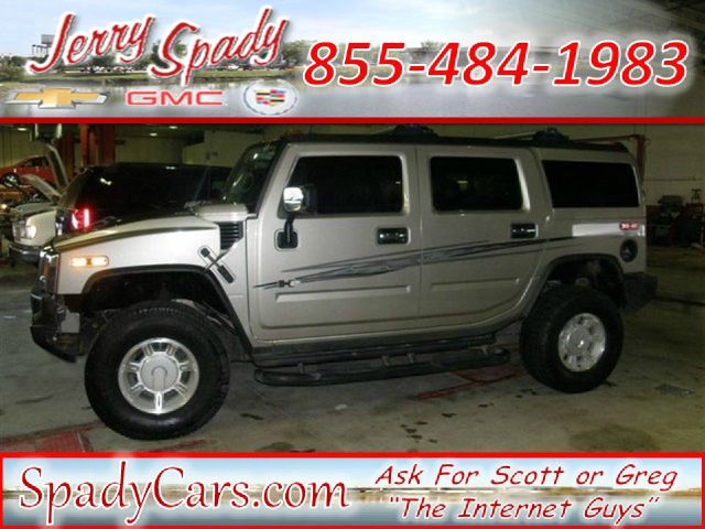 2004 Hummer H2 Scion XB