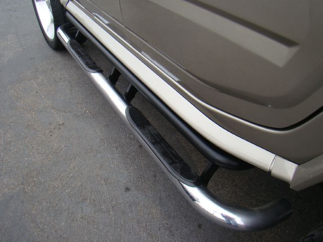 2004 Hummer H2 Scion XB