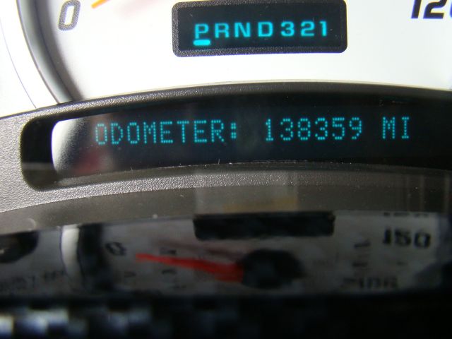 2004 Hummer H2 Scion XB