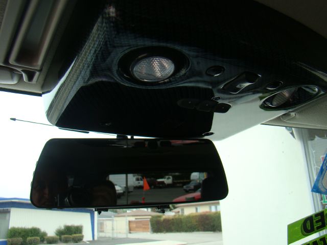 2004 Hummer H2 Scion XB