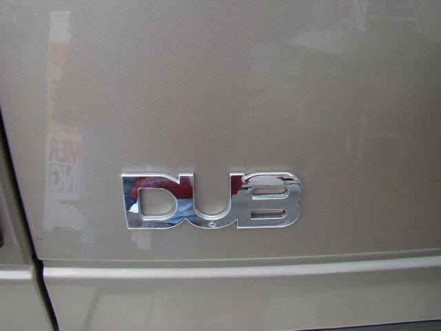 2004 Hummer H2 Scion XB