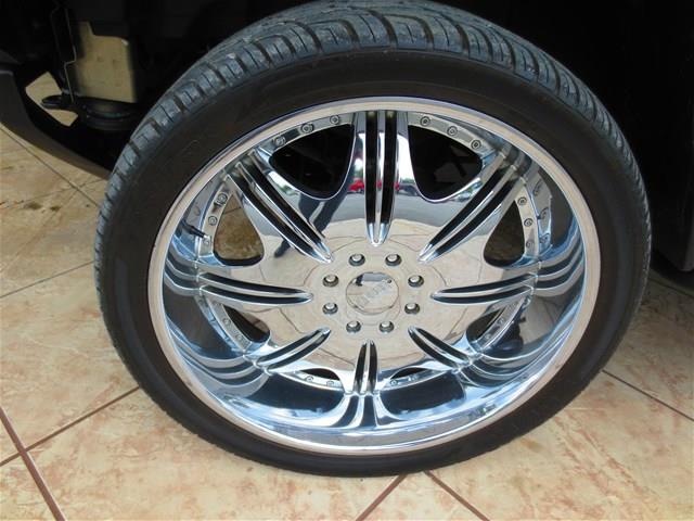 2004 Hummer H2 Coupe