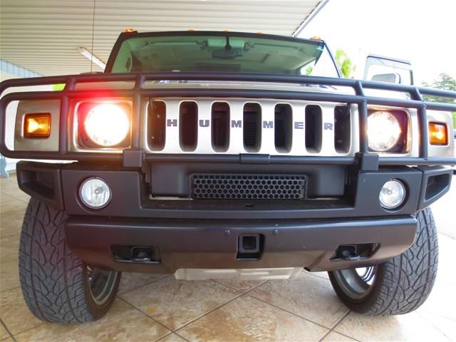 2004 Hummer H2 Coupe