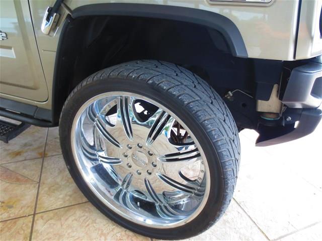 2004 Hummer H2 Coupe