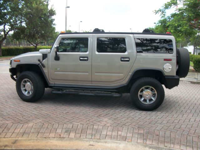 2004 Hummer H2 Unknown