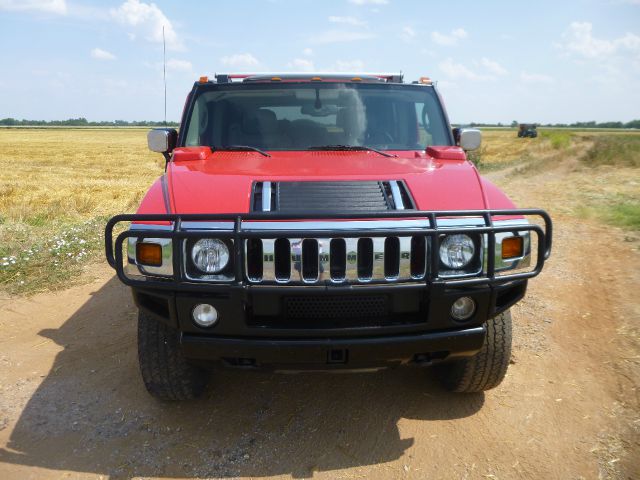 2004 Hummer H2 Scion XB