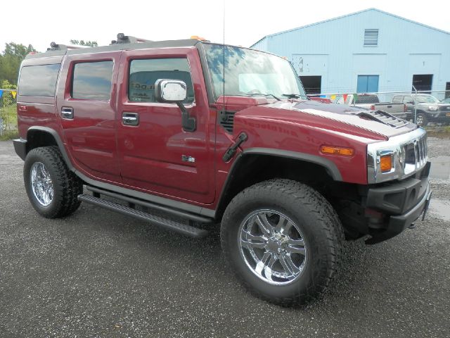 2004 Hummer H2 Scion XB