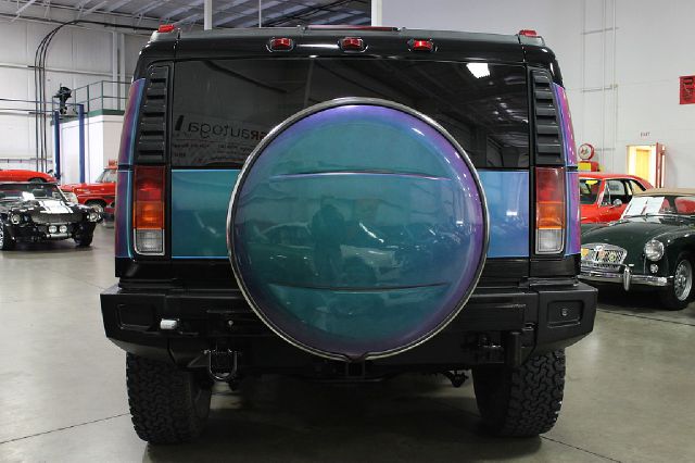 2004 Hummer H2 Scion XB