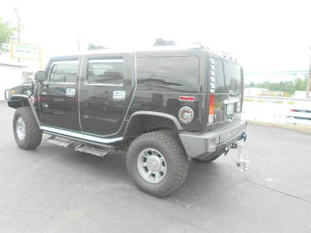2004 Hummer H2 Scion XB