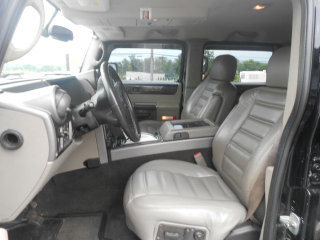 2004 Hummer H2 Scion XB
