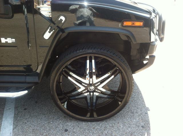 2005 Hummer H2 Sport V-8