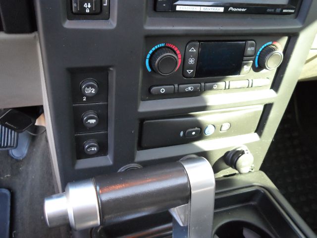 2005 Hummer H2 Wagon SE