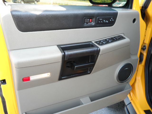 2005 Hummer H2 Wagon SE