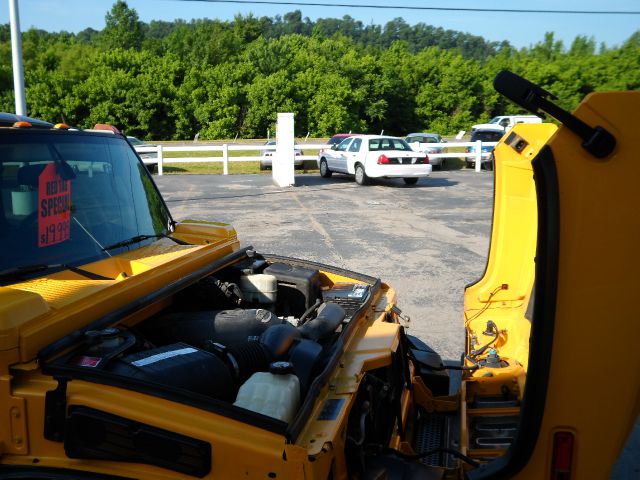 2005 Hummer H2 Wagon SE