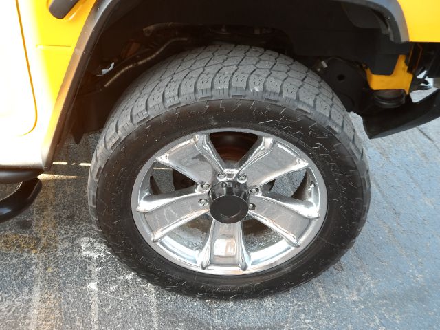 2005 Hummer H2 Wagon SE