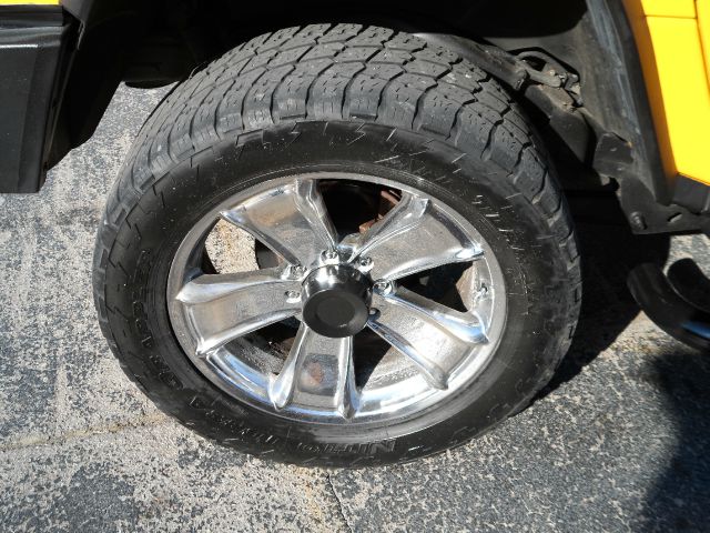 2005 Hummer H2 Wagon SE