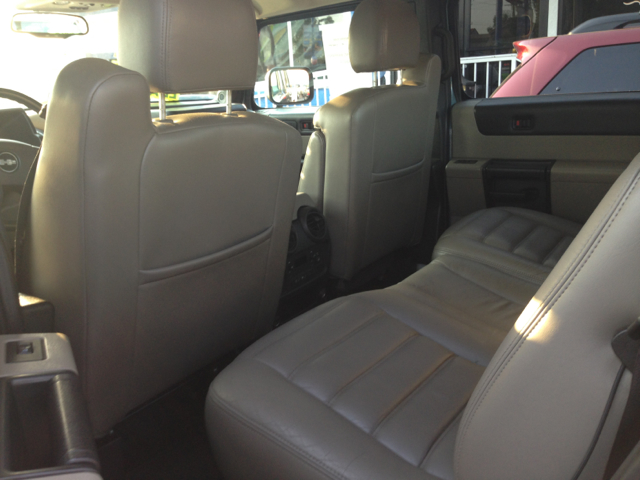 2005 Hummer H2 Sport V-8