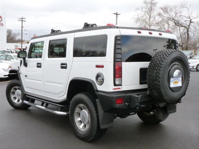 2006 Hummer H2 Base