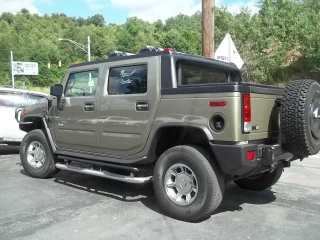 2005 Hummer H2 SUT Sport V-8